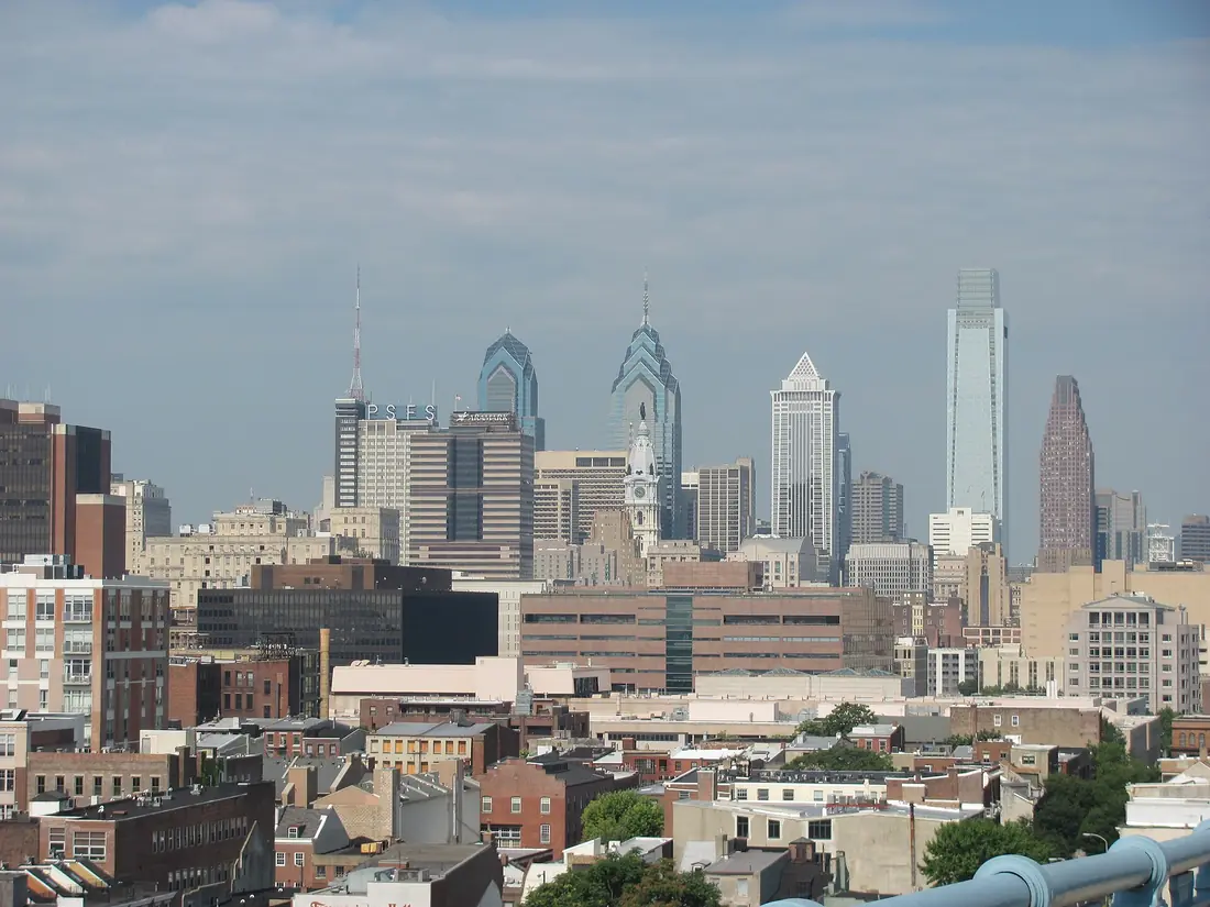 The downtown Philadelphia skyline