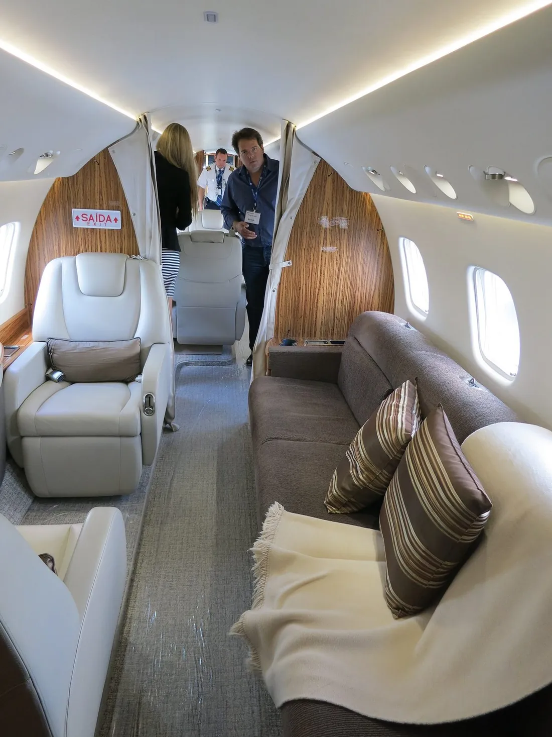 Aft cabin of an Embraer Legacy 650