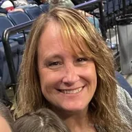 Lisa Jeff, guest reviewer