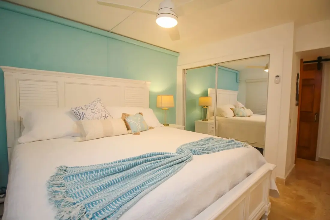 Cozy Condo with Beach Access, photo 3