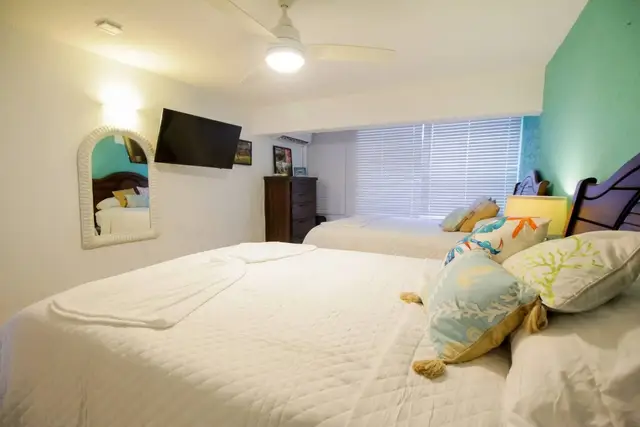 Cozy Condo with Beach Access, photo 12
