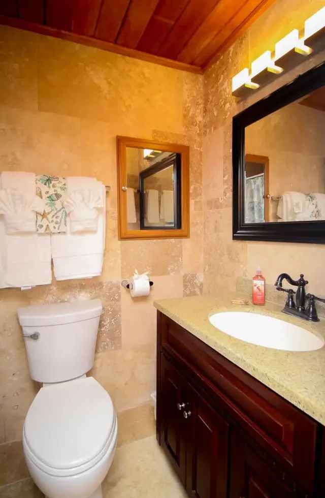 Cozy Condo with Beach Access, photo 13