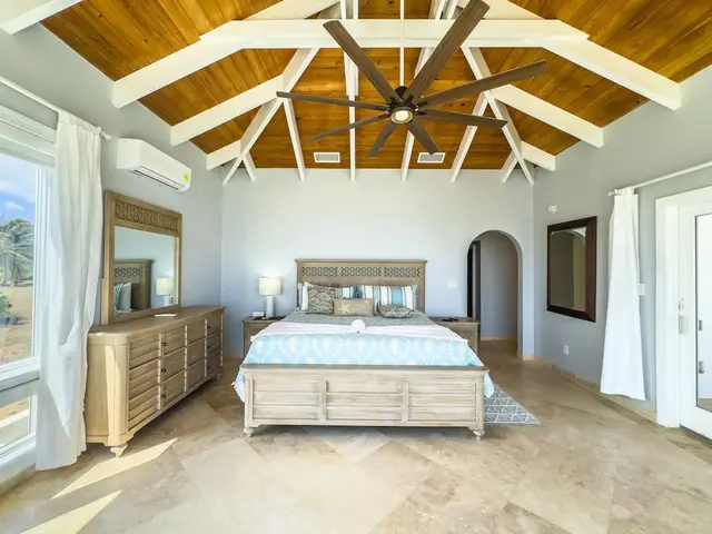 Toes in the Sand Beach House, photo 40