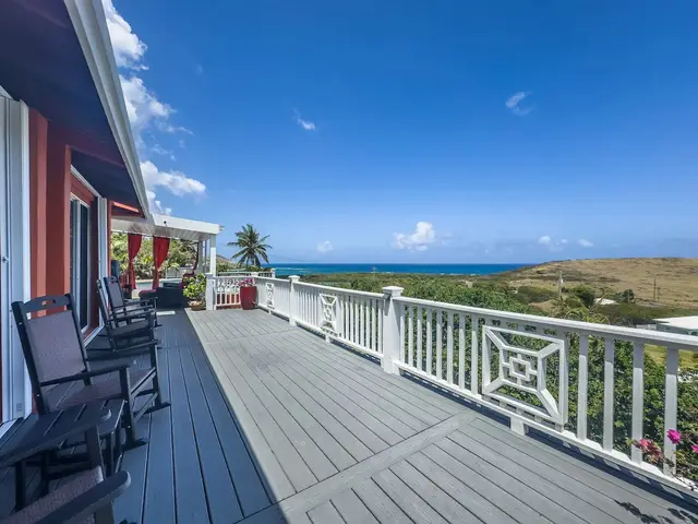 Hook 'em on Paradise, photo 27